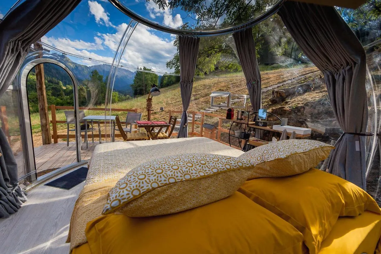 Luxury tent Bulle De Nuit Hotel La Ferriere  France